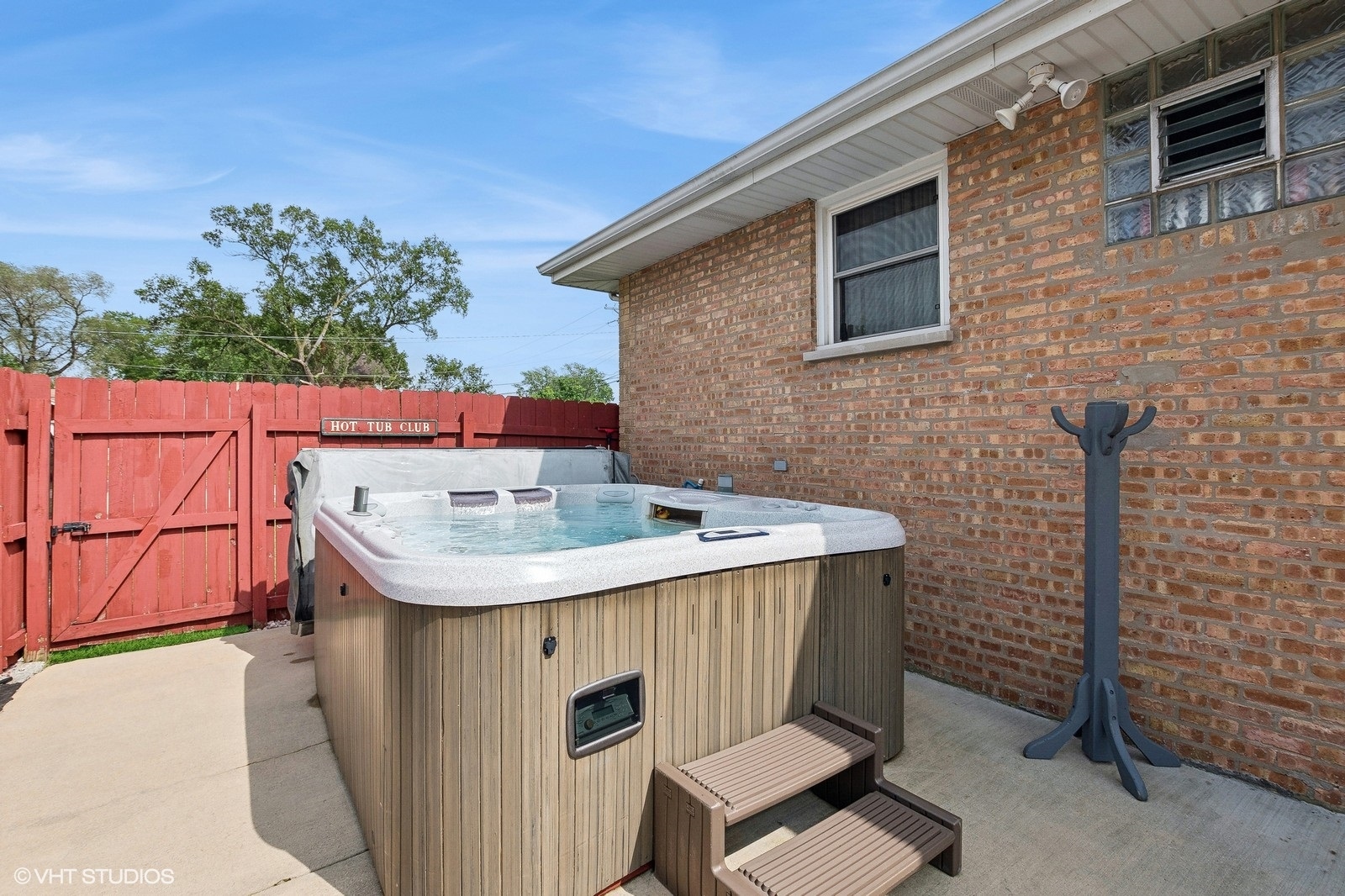7900 W 72nd Street