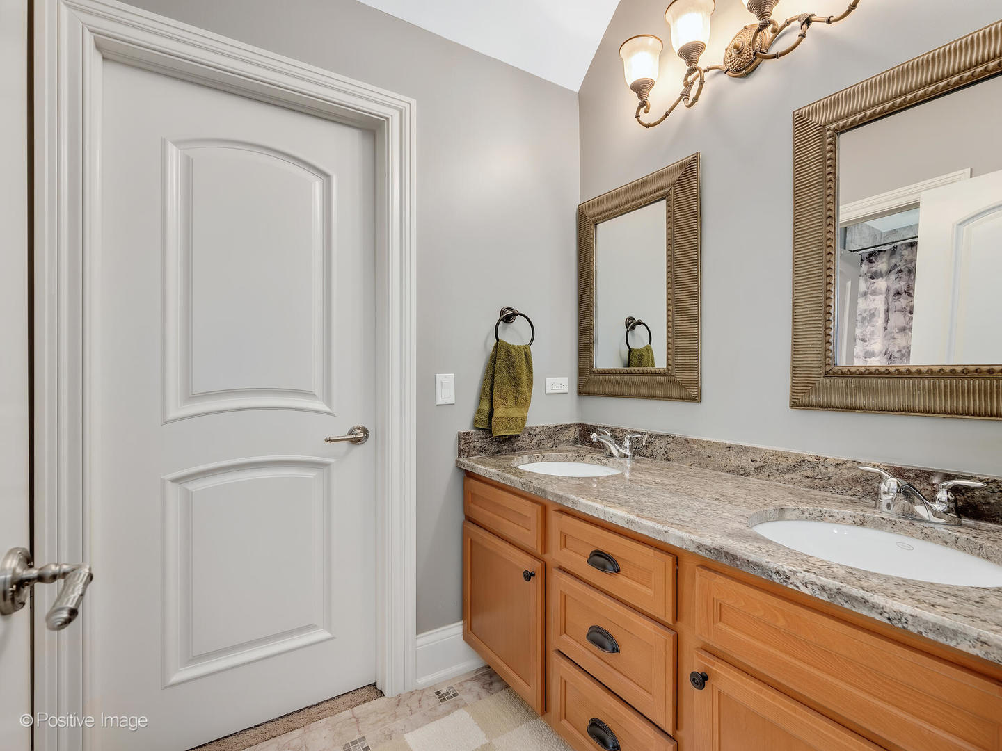 119 Iroquois Drive