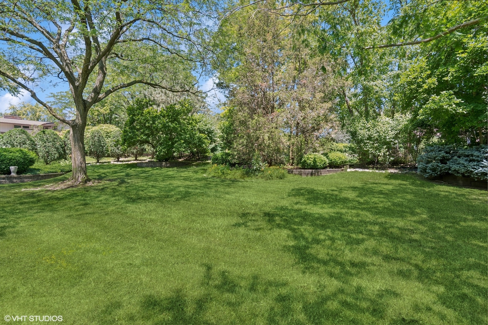 113 Surrey Lane