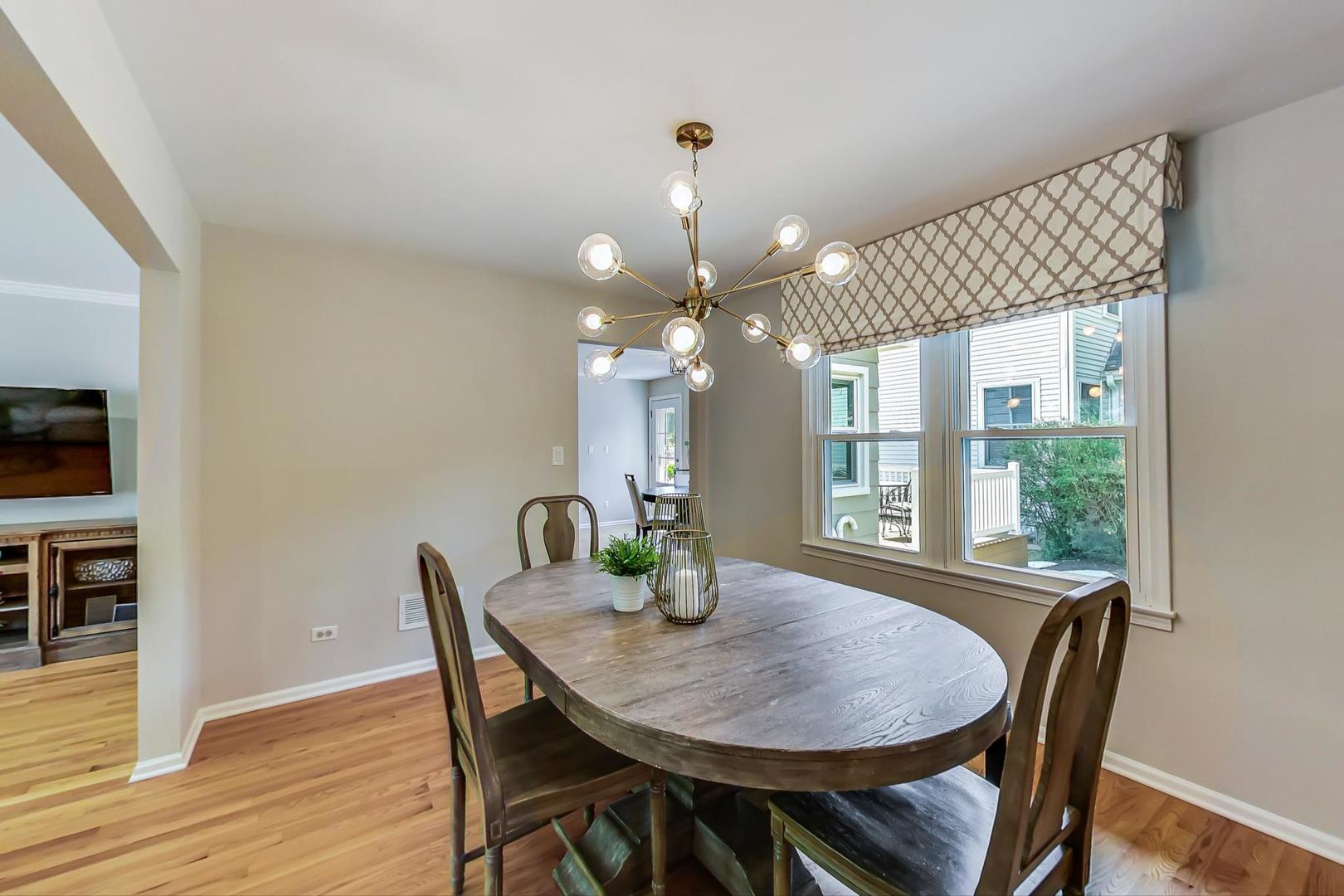 731 Town Place