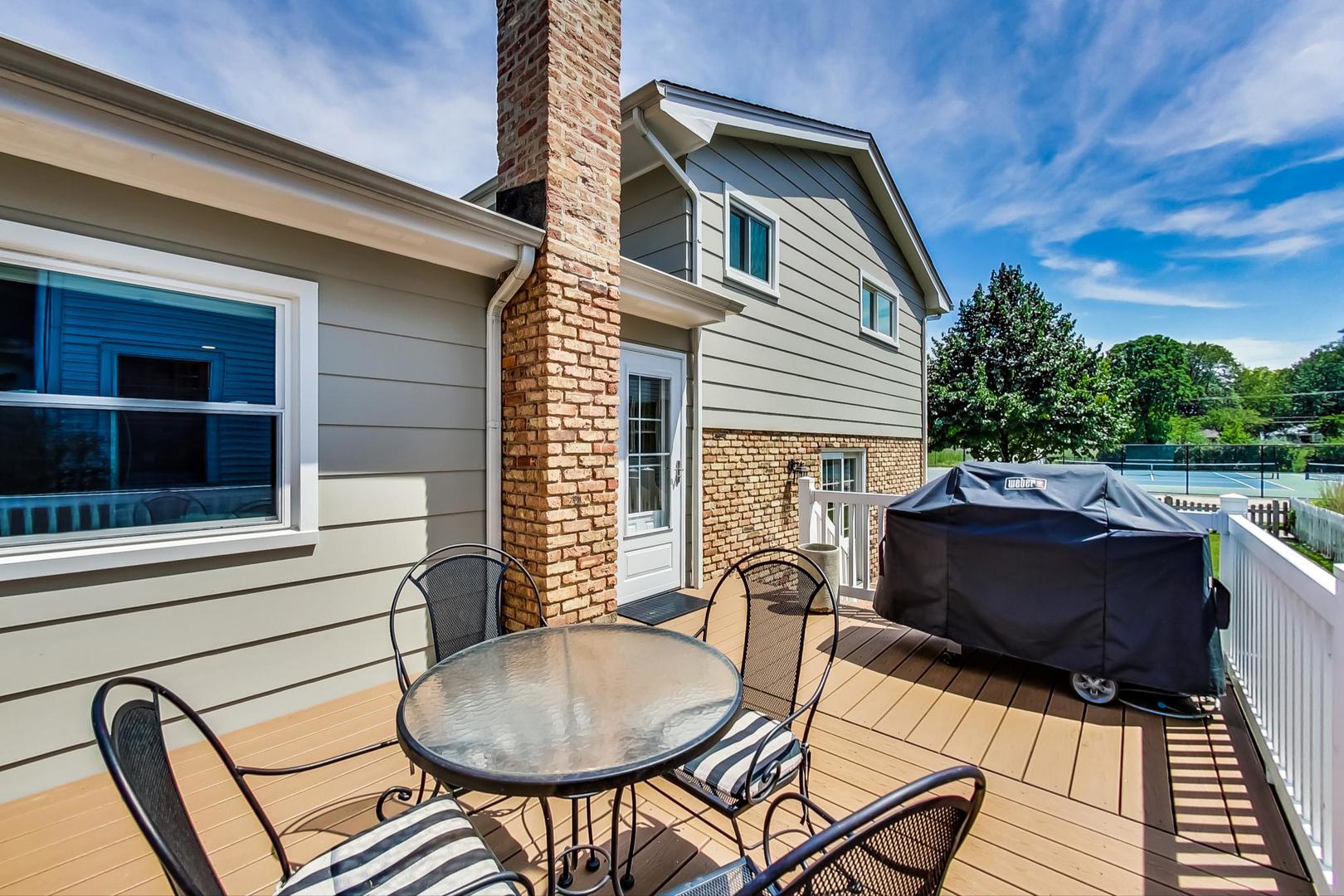 731 Town Place