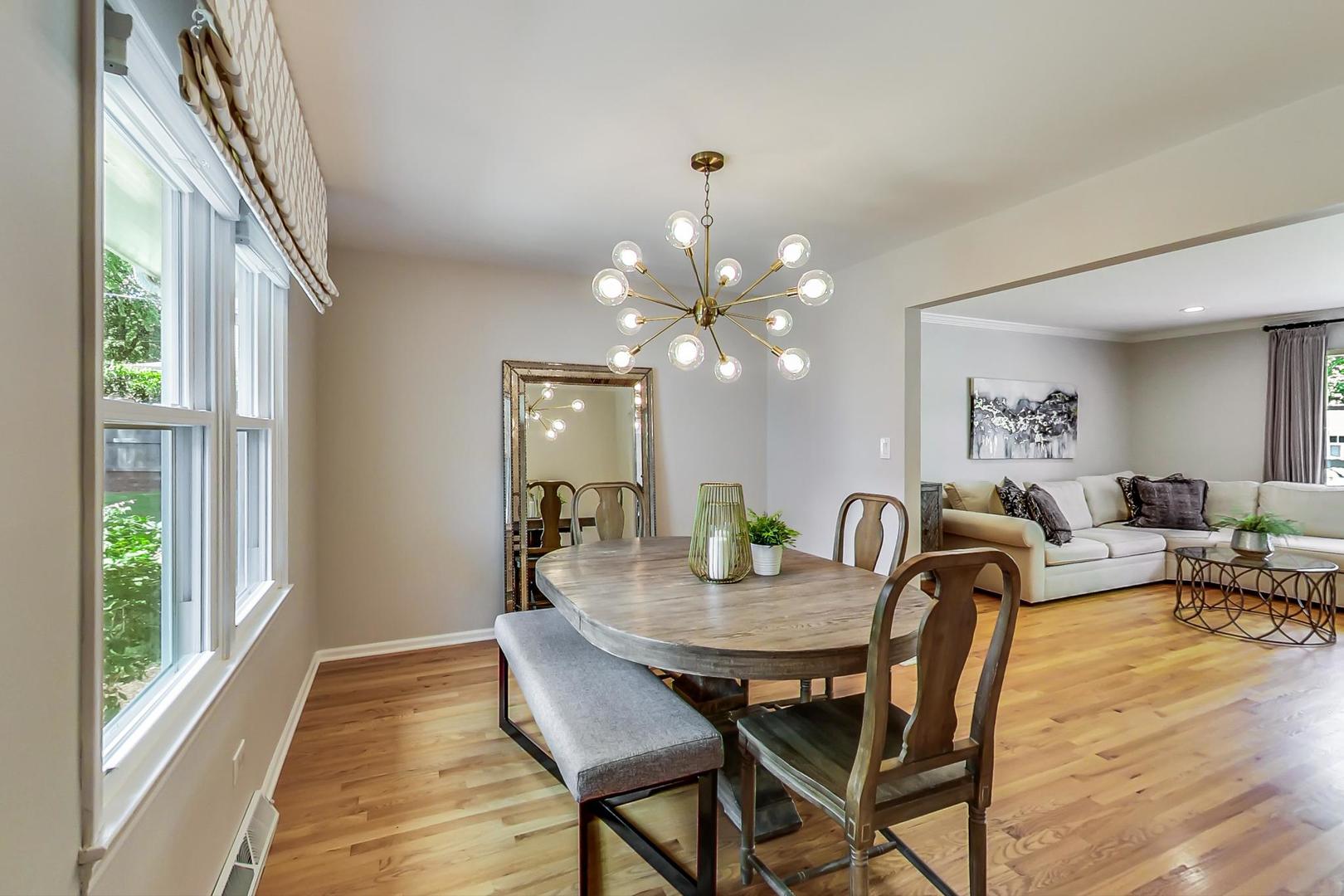 731 Town Place
