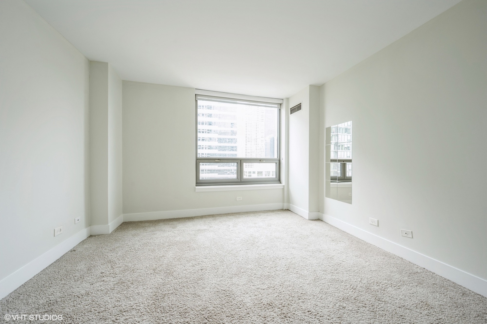 440 N Wabash Avenue Unit: 2808