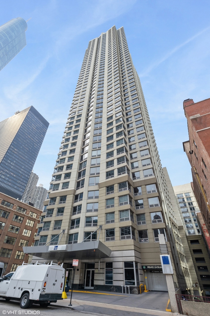 440 N Wabash Avenue Unit: 2808