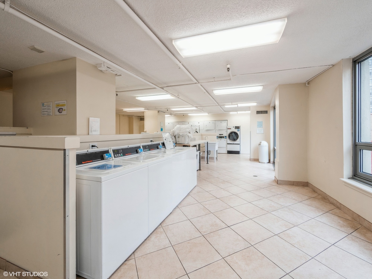 440 N Wabash Avenue Unit: 2808