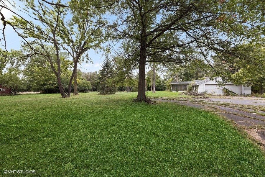 115 Oak Brook Road