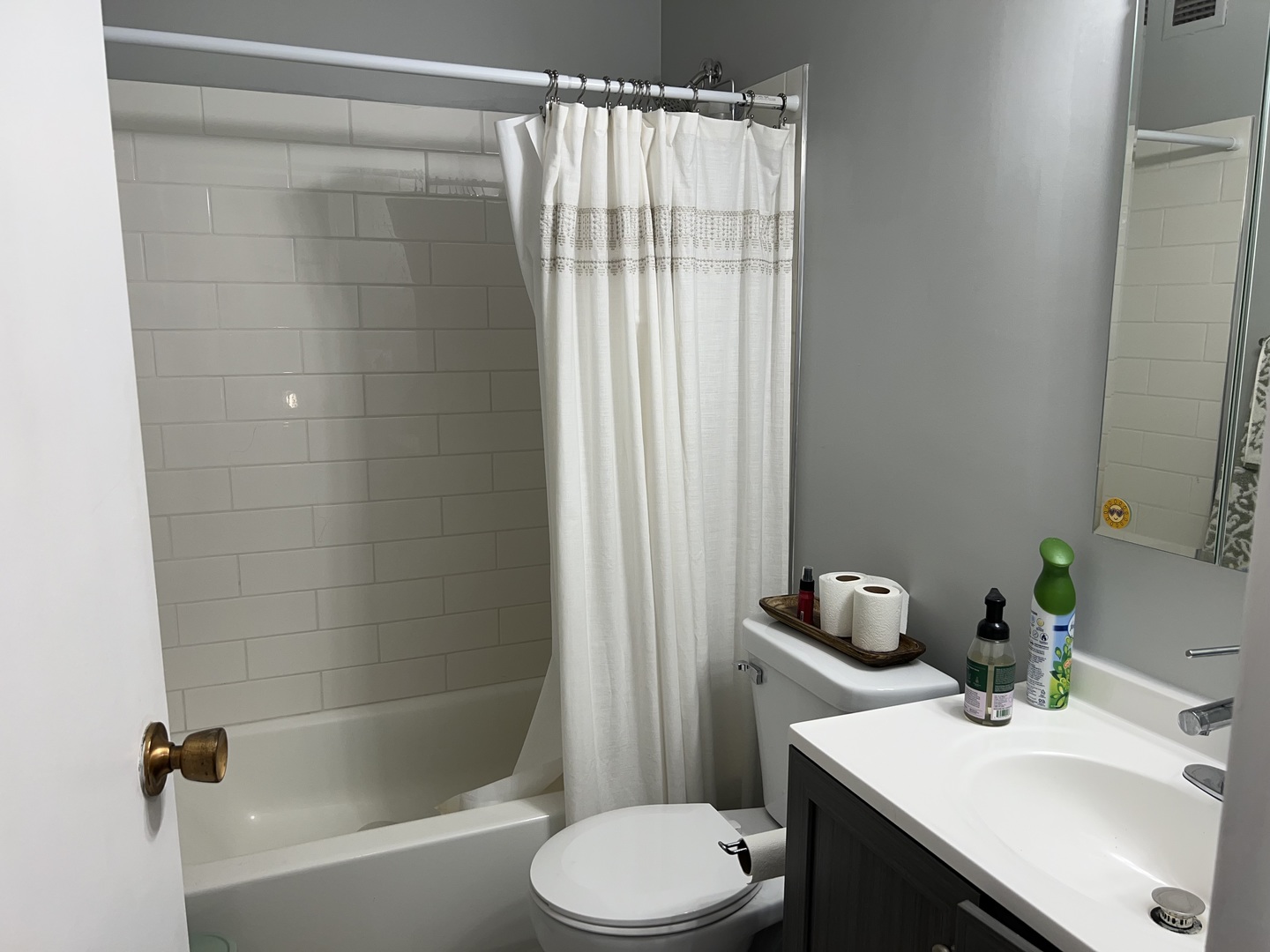 1636 N WELLS Street Unit: 2112
