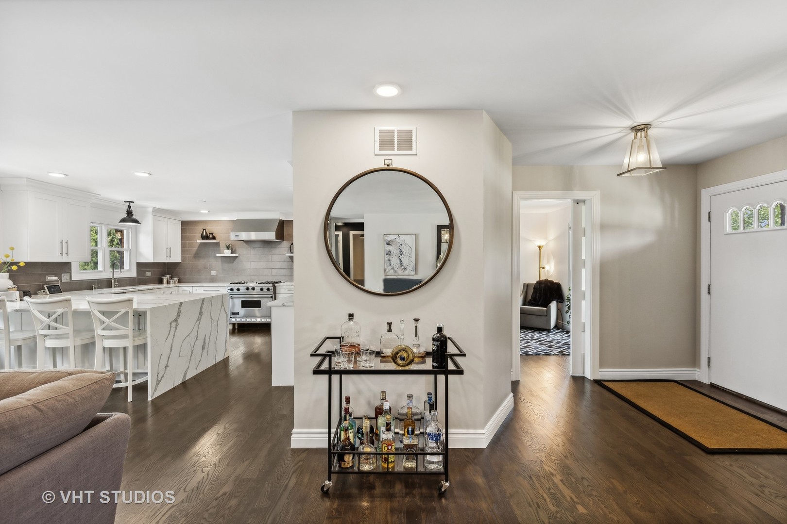 8460 Dolfor Cove