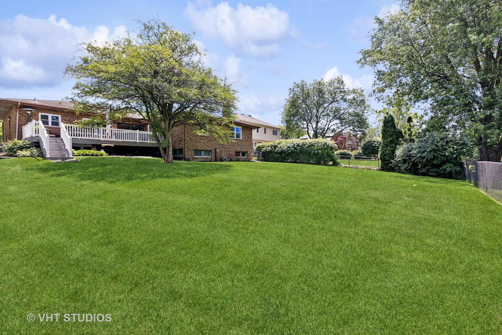 8460 Dolfor Cove