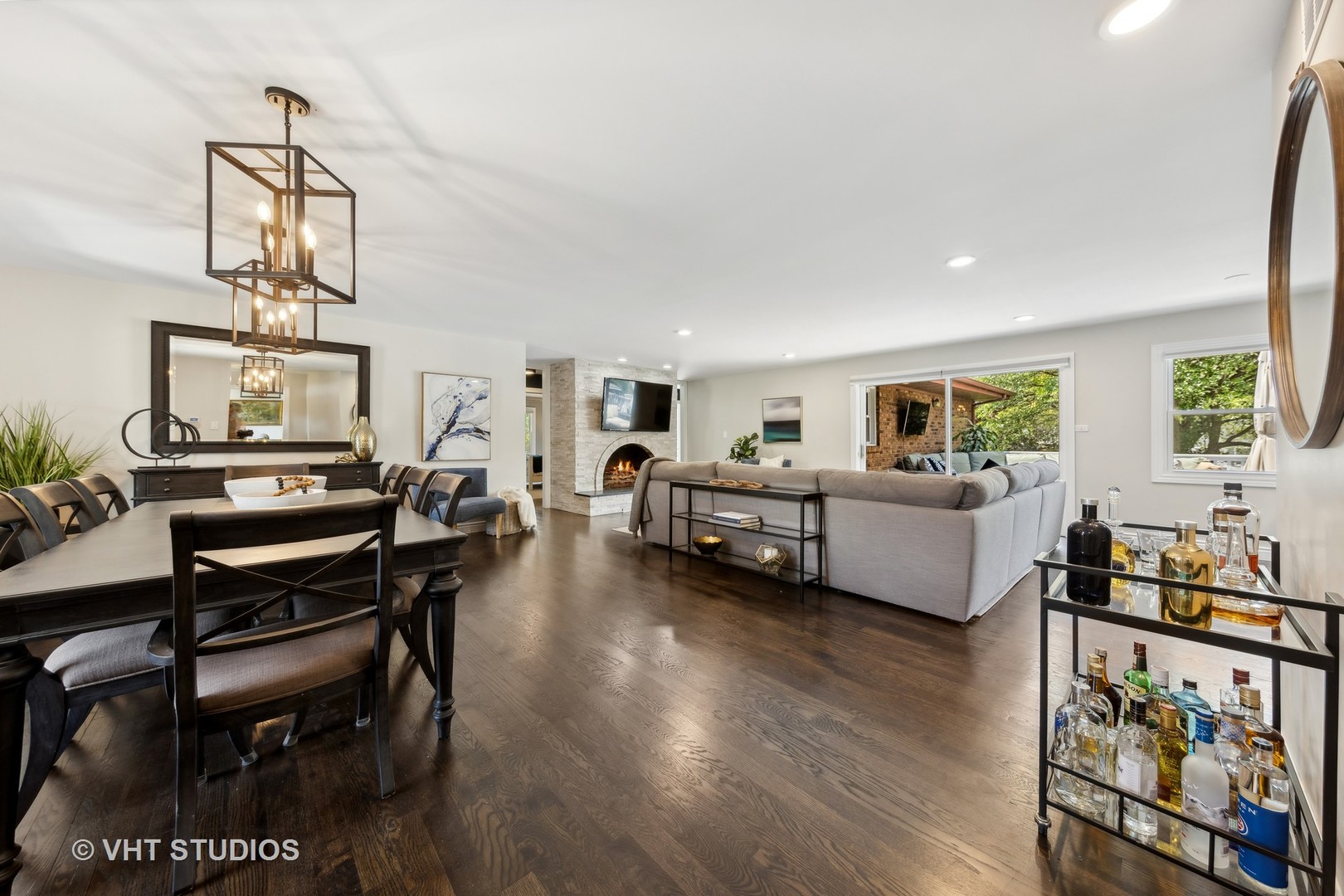 8460 Dolfor Cove