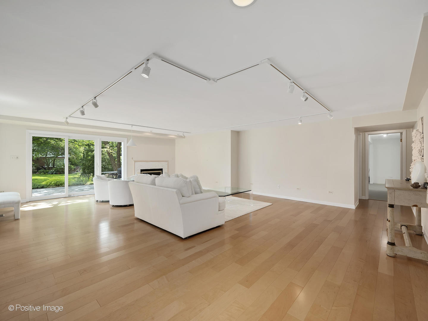 1025 Laurie Lane