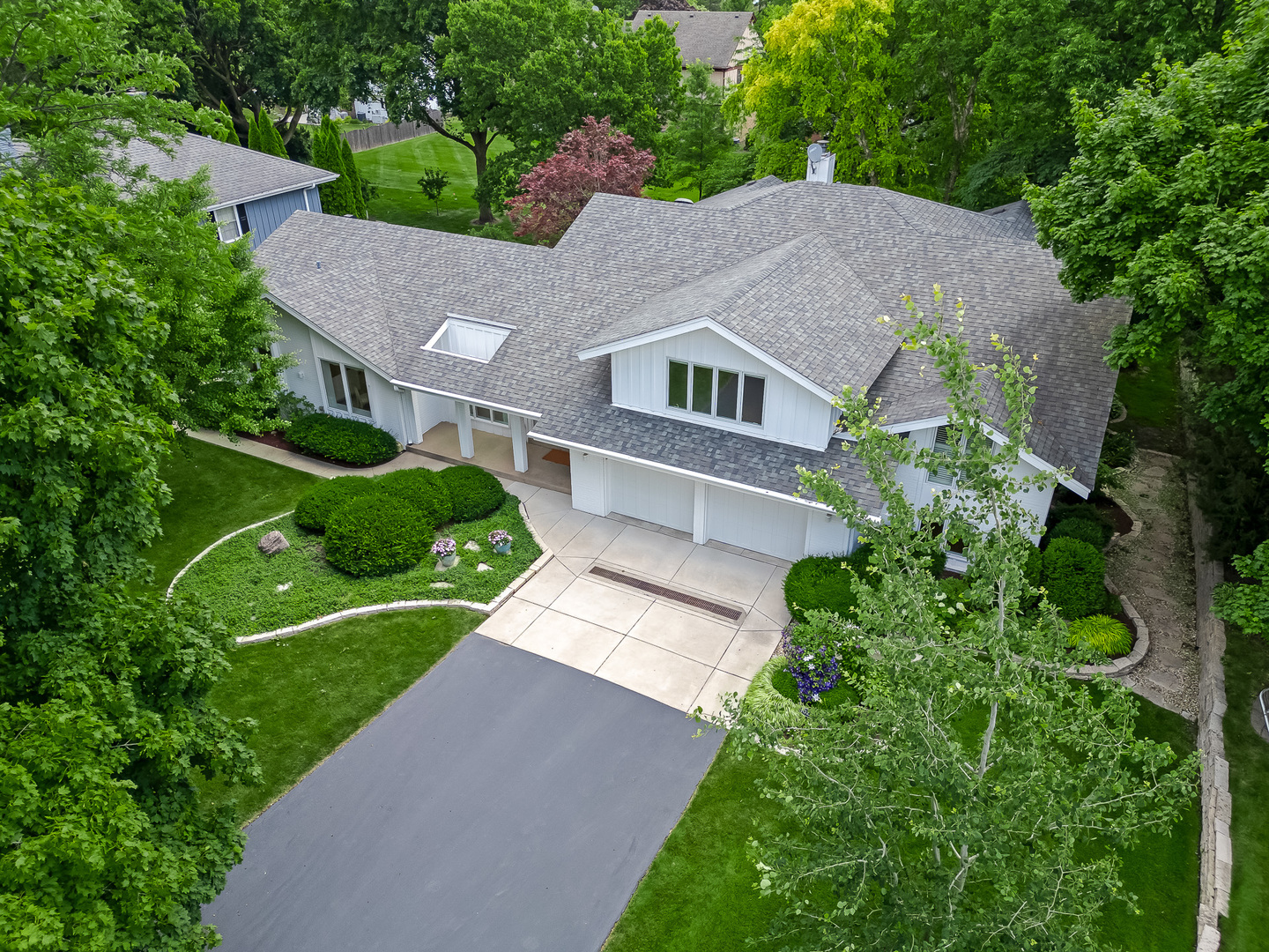 1025 Laurie Lane