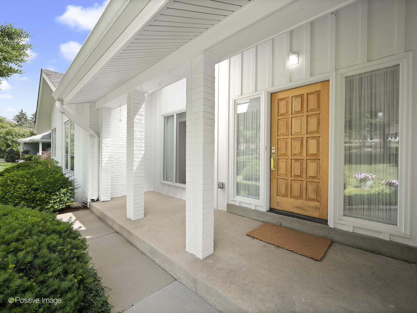 1025 Laurie Lane