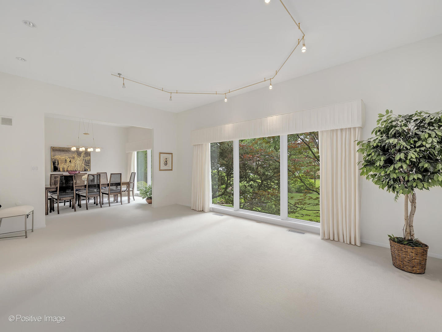 1025 Laurie Lane