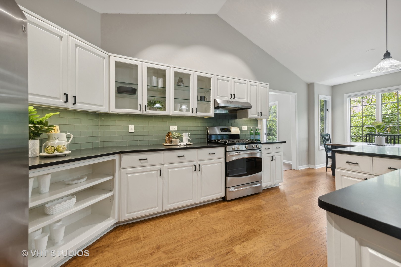 1121 Foxtail Court Unit: 1121
