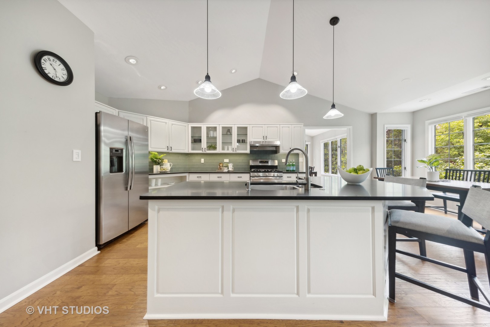 1121 Foxtail Court Unit: 1121