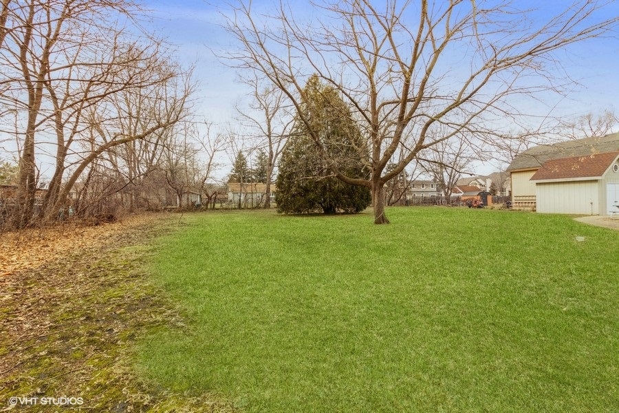 670 N Franklin Avenue