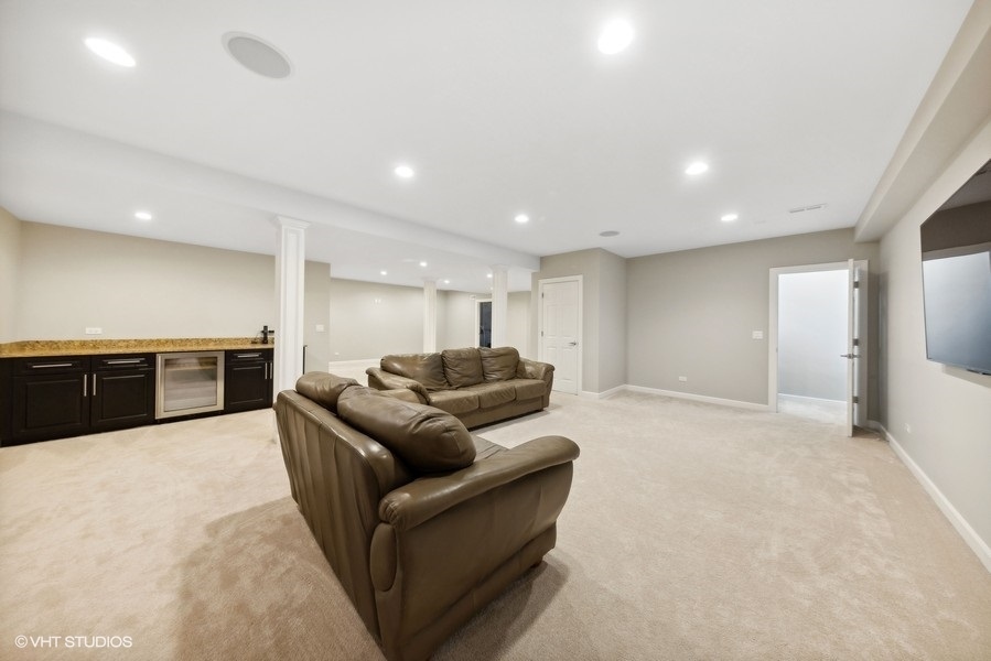 6726 Fieldstone Drive