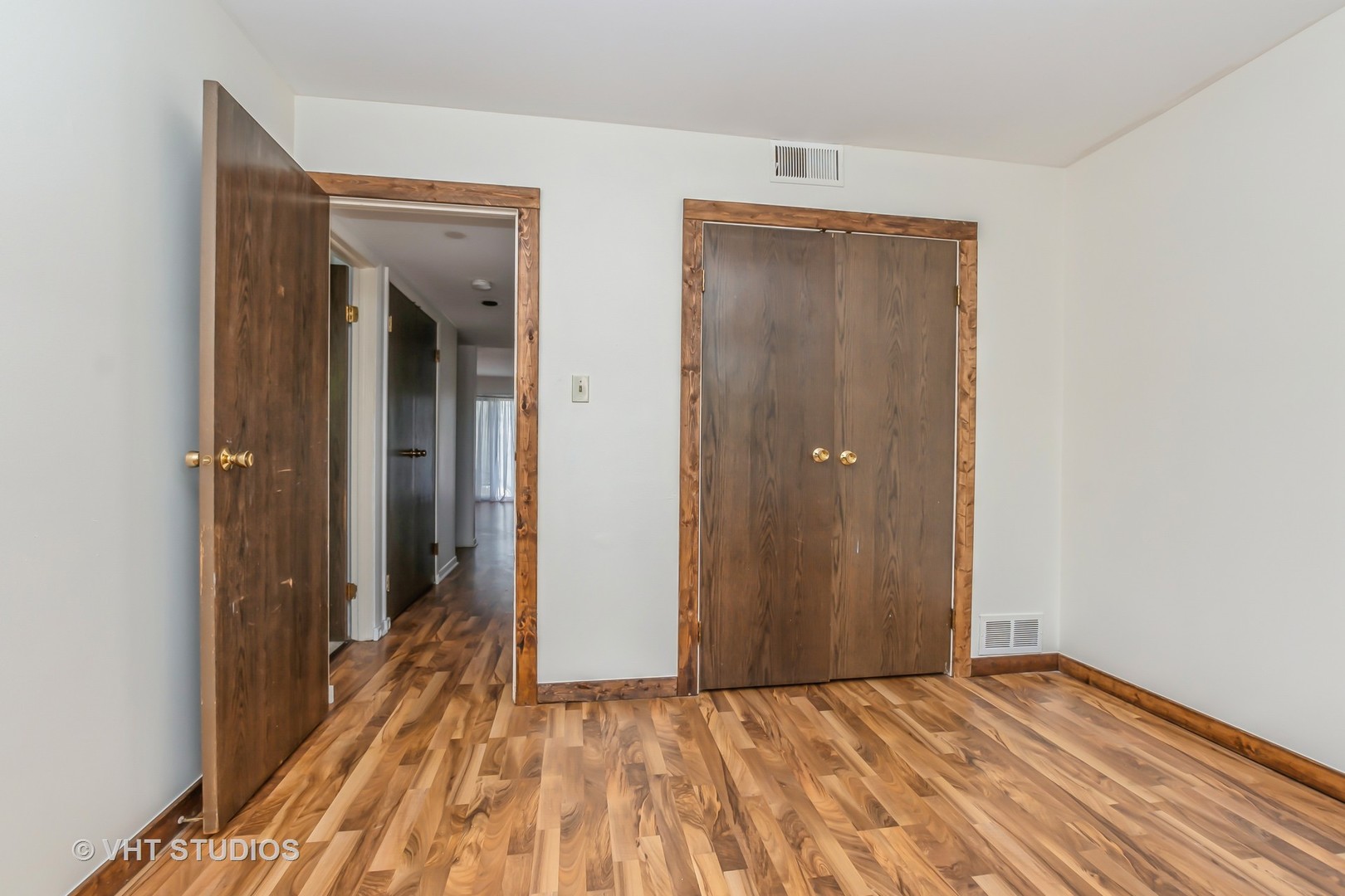 12825 S Kenneth Avenue Unit: D6