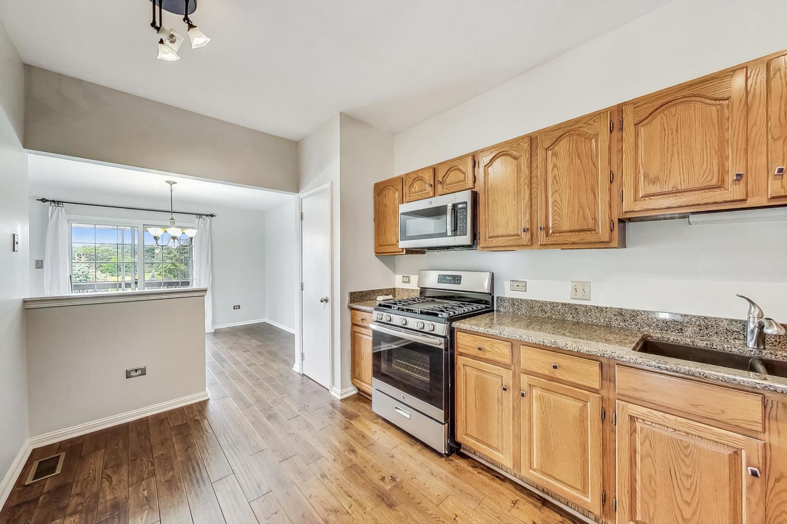 10083 Cambridge Drive Unit: F