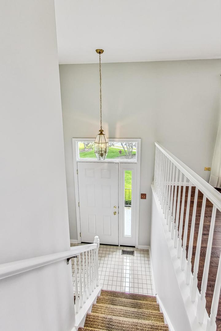 10083 Cambridge Drive Unit: F