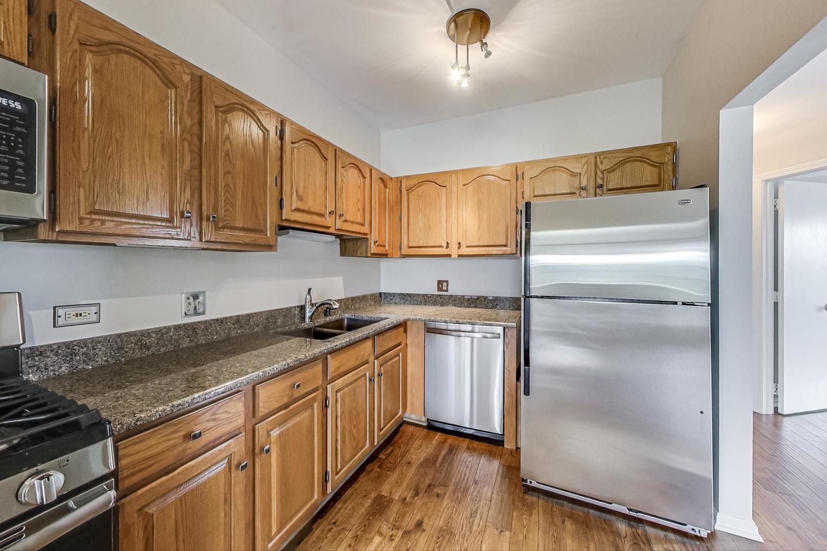 10083 Cambridge Drive Unit: F