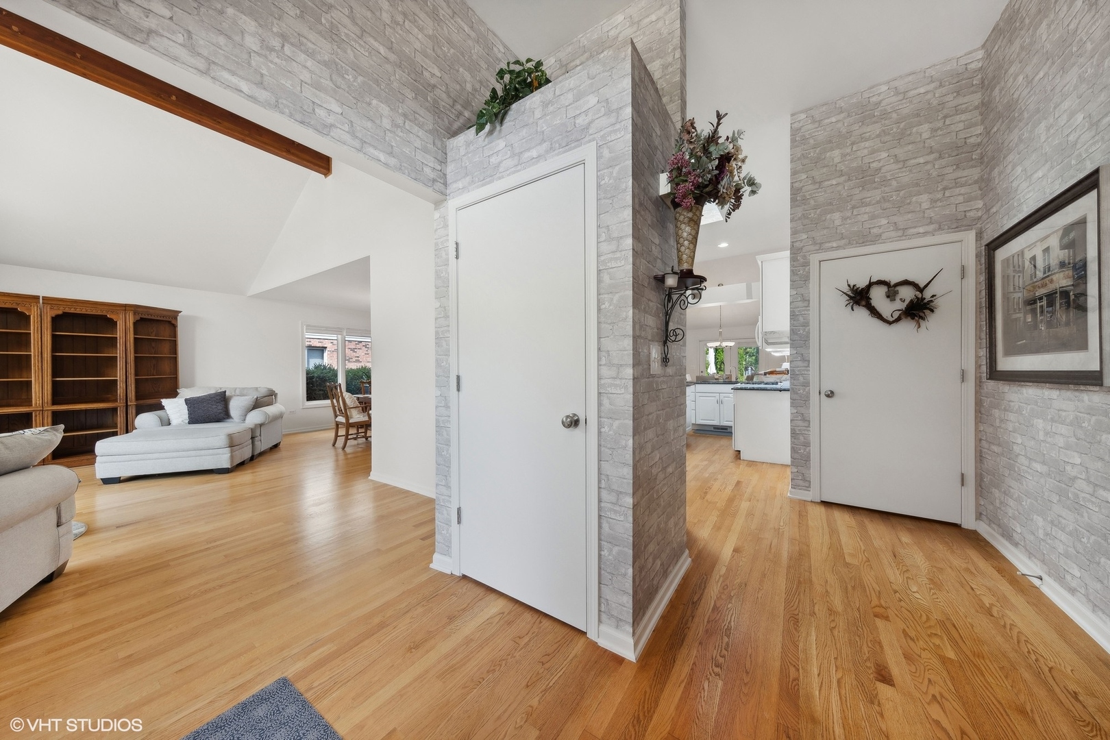 8021 Mason Lane