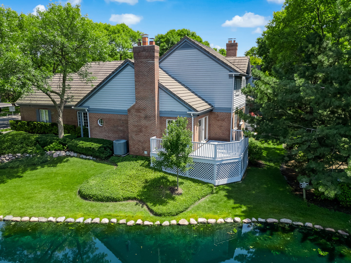 20 Stonehenge Court