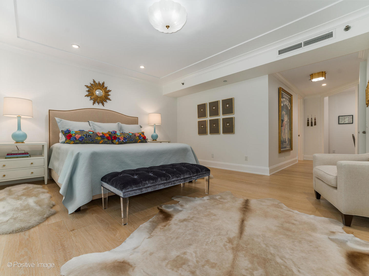 270 E Pearson Street Unit: 303