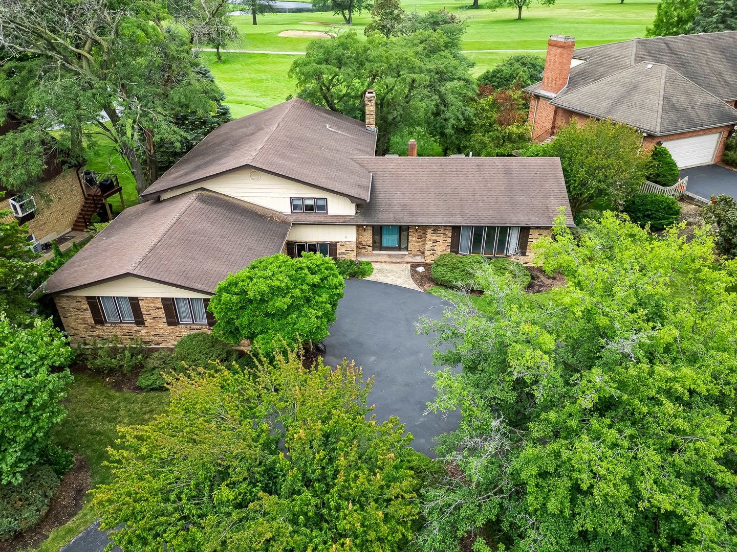 8502 Carriage Green Drive