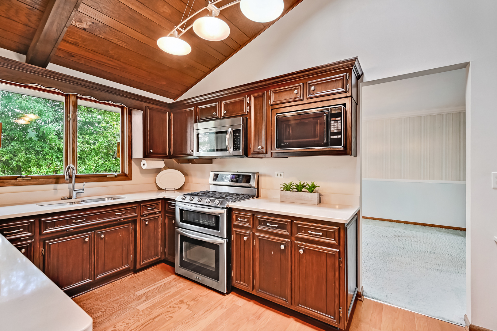 8502 Carriage Green Drive