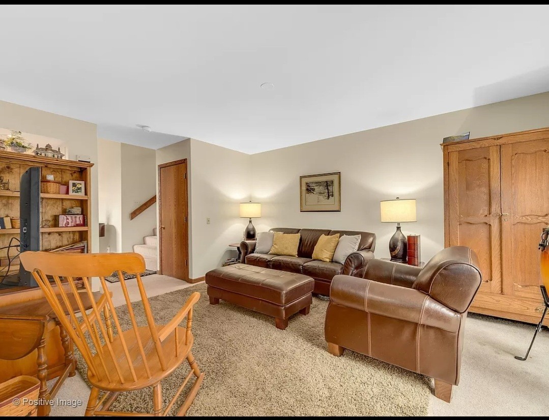 1008 Braemoor Drive