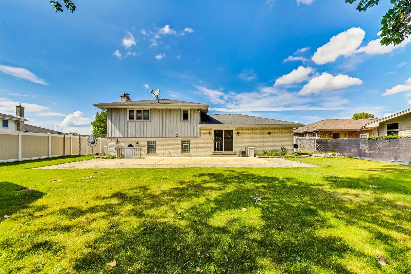 7833 Sycamore Drive
