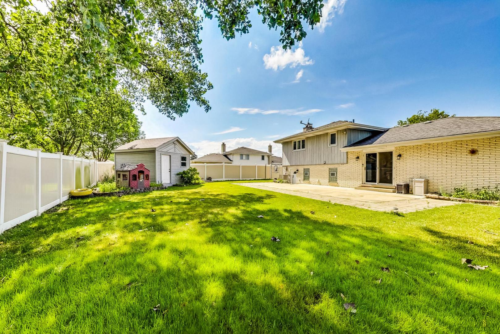 7833 Sycamore Drive