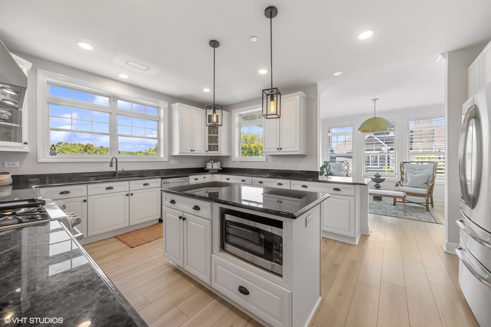 8 E KENNEDY Lane Unit: 308