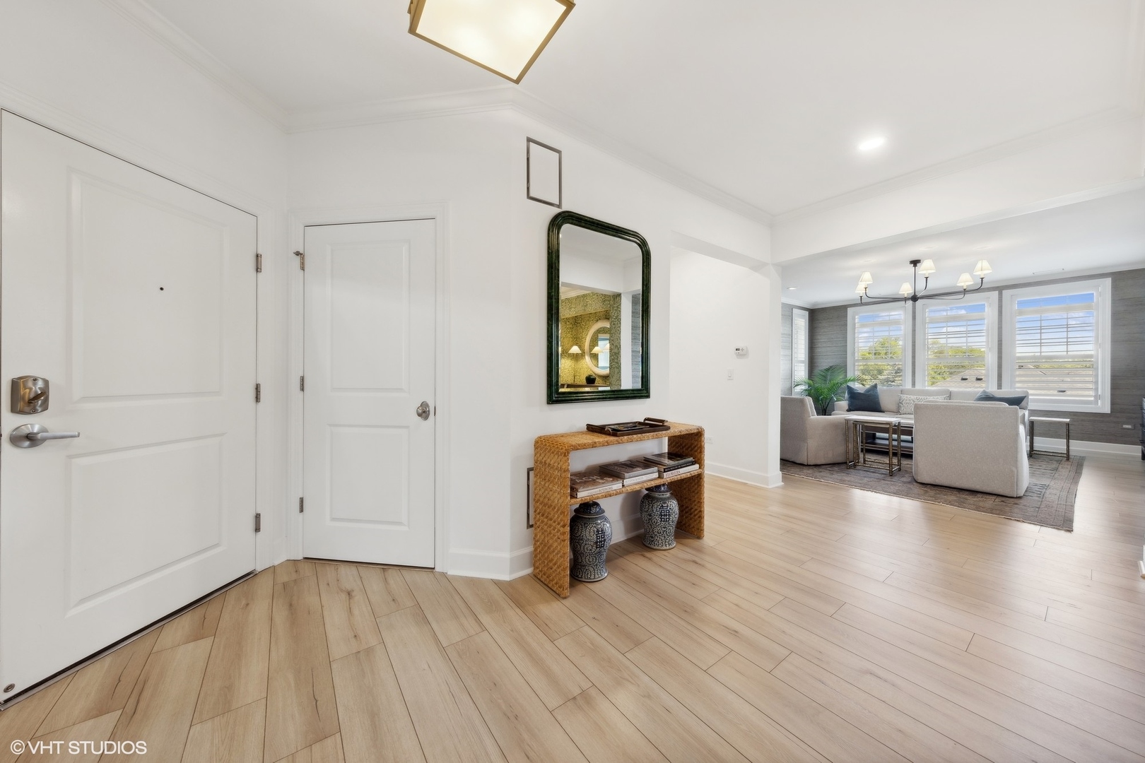 8 E KENNEDY Lane Unit: 308