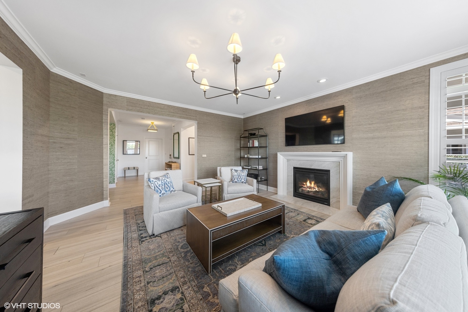8 E KENNEDY Lane Unit: 308
