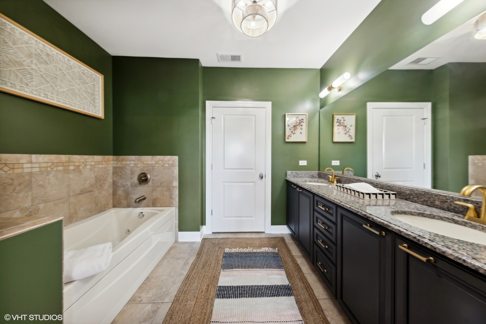 8 E KENNEDY Lane Unit: 308