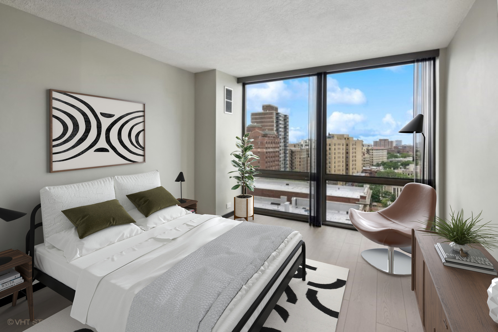 2650 N Lakeview Avenue Unit: 1307