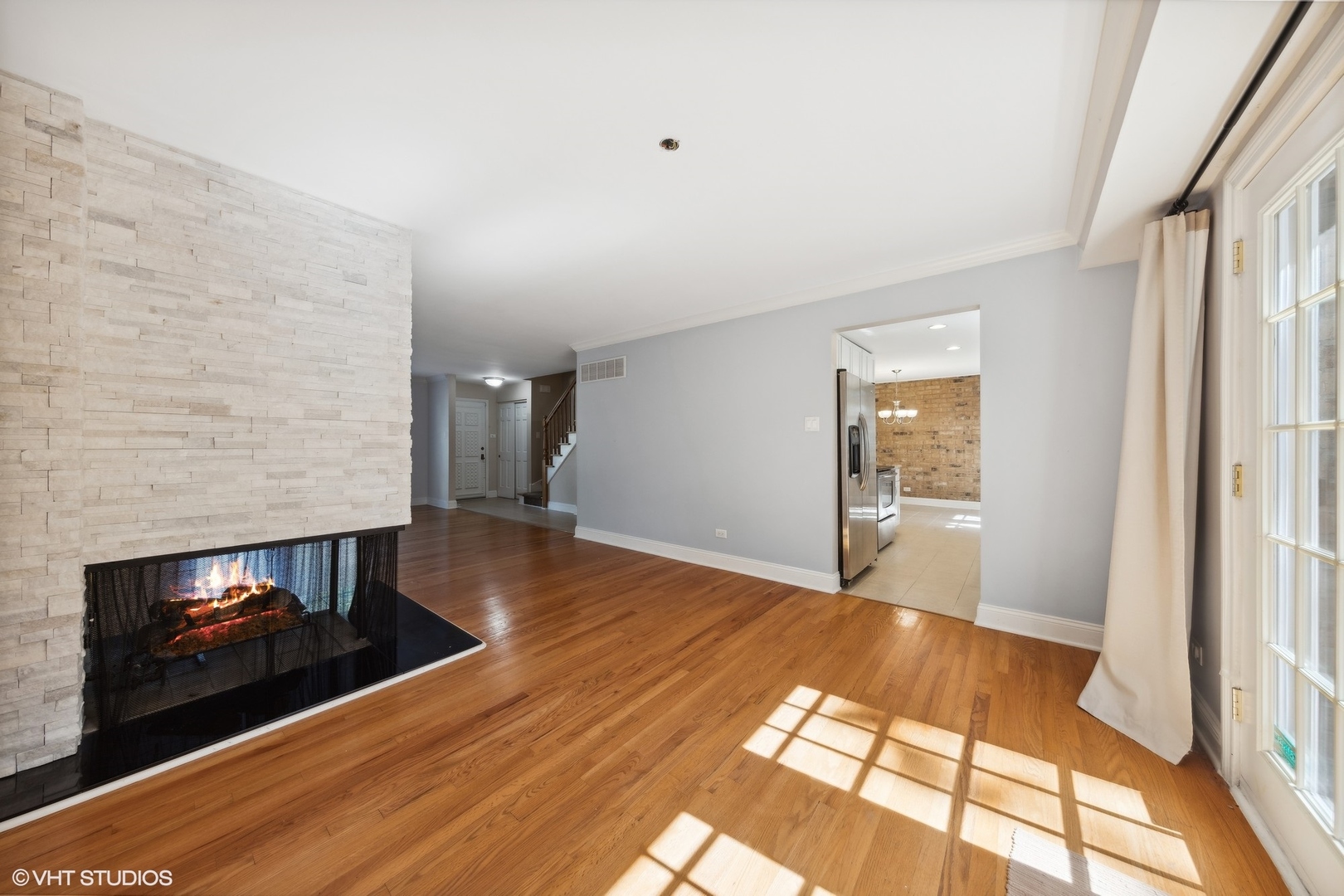 2S750 AVENUE ORLEANS