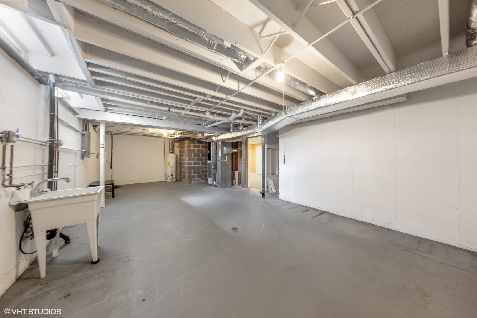 2S750 AVENUE ORLEANS