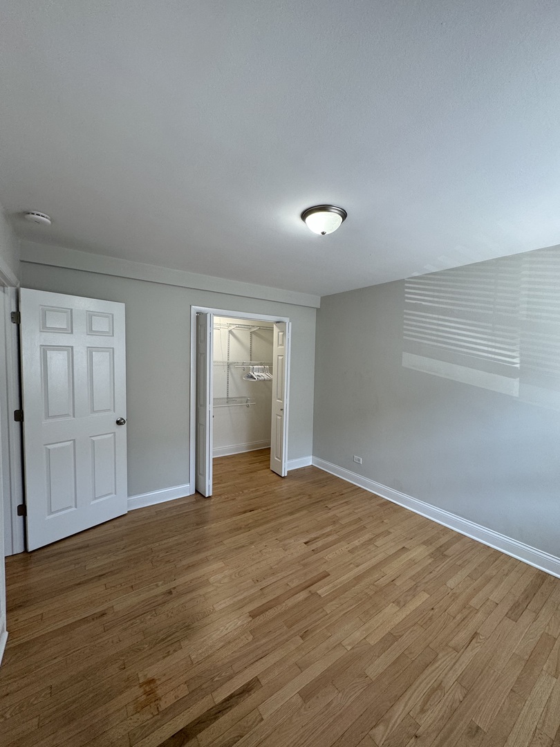 7429 N Ridge Boulevard Unit: GE