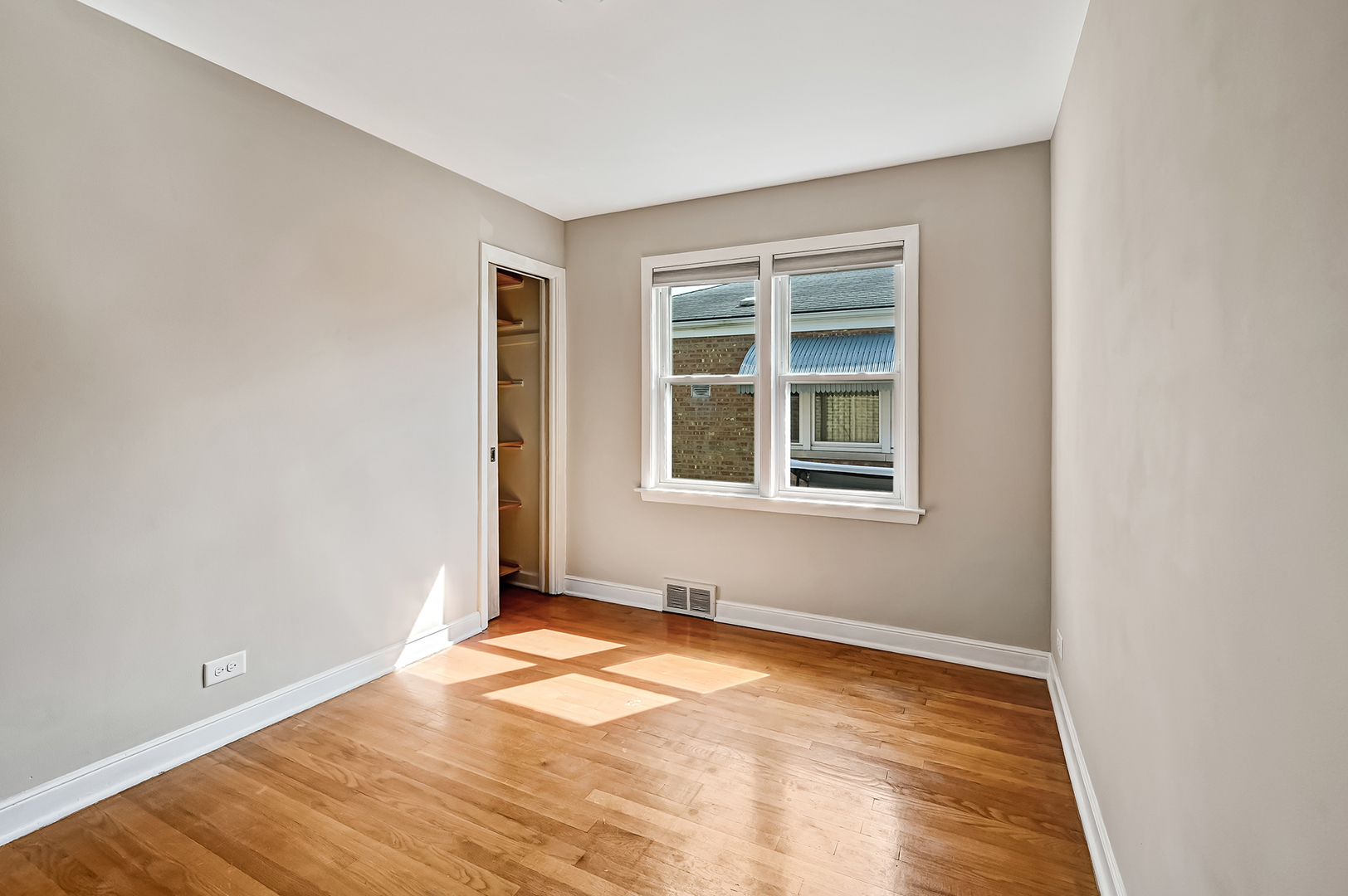 3852 W 80th Street