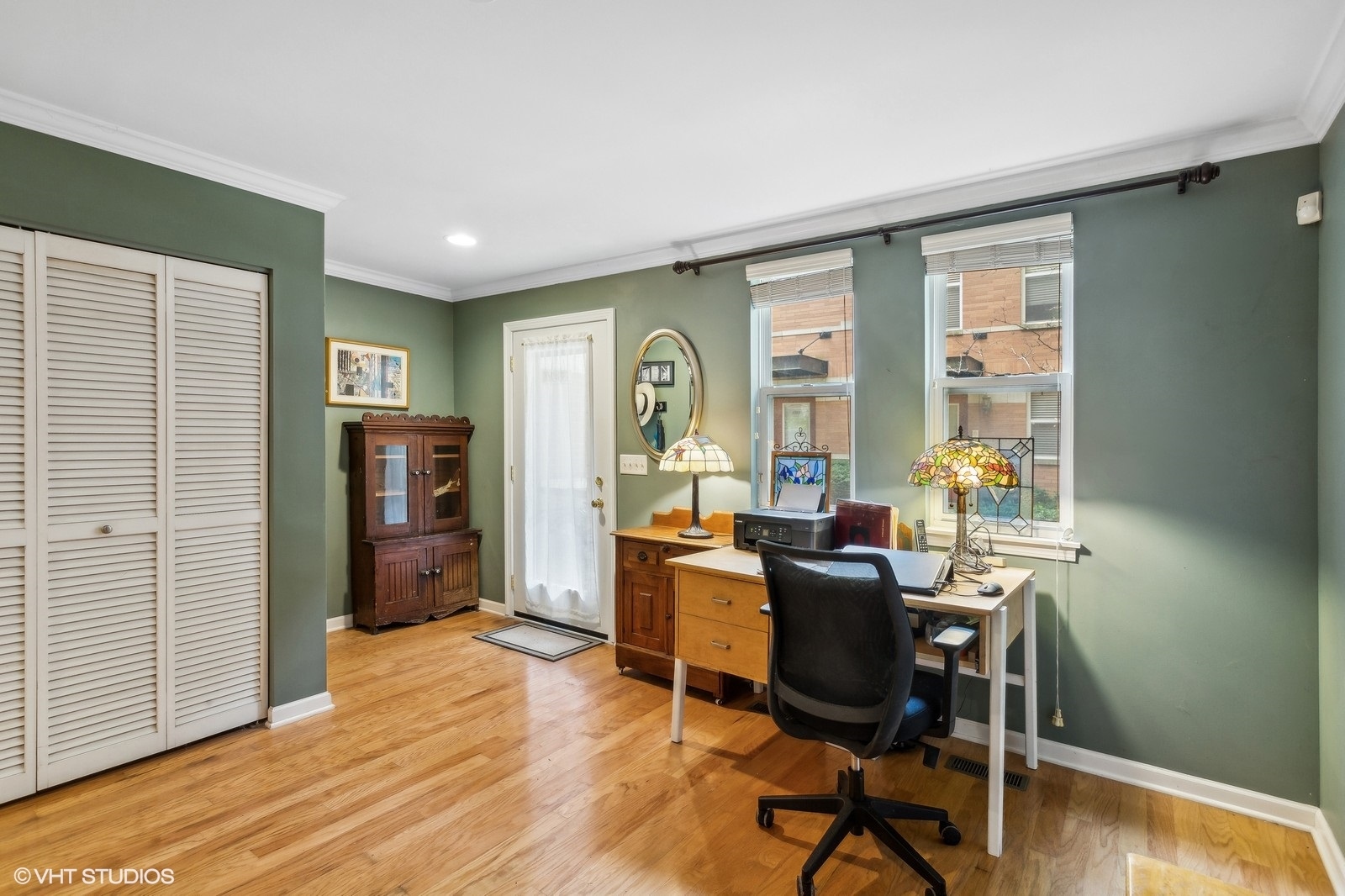 533 Chicago Avenue Unit: H