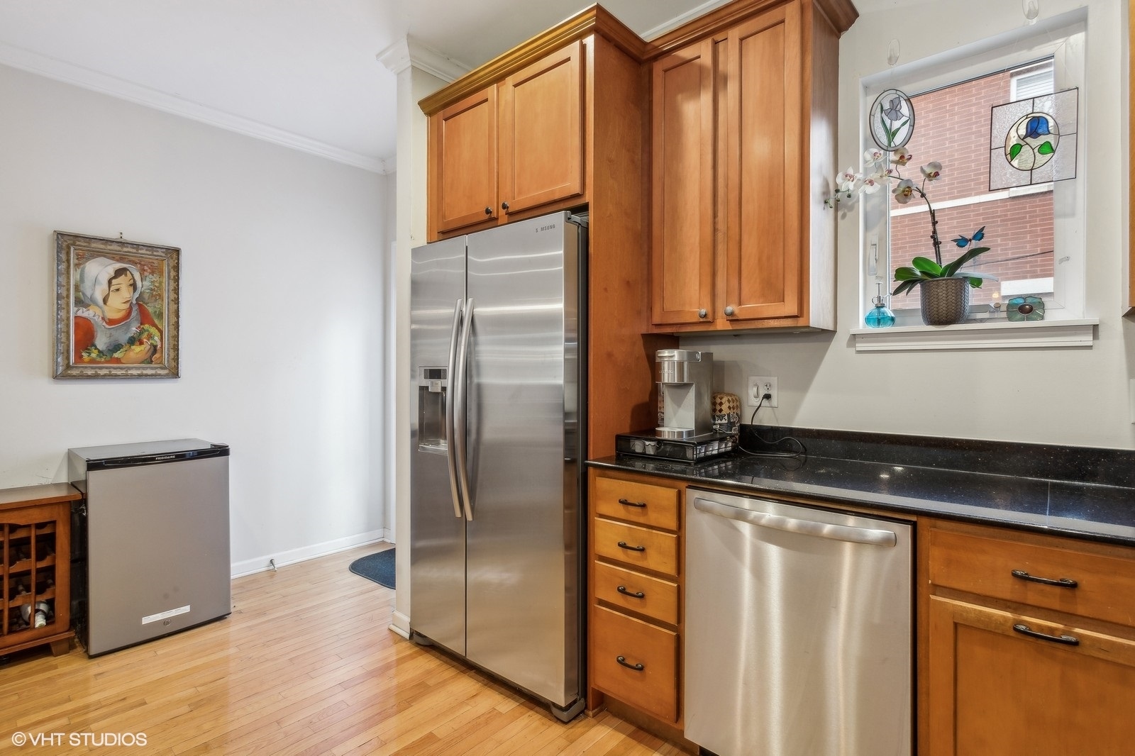 533 Chicago Avenue Unit: H