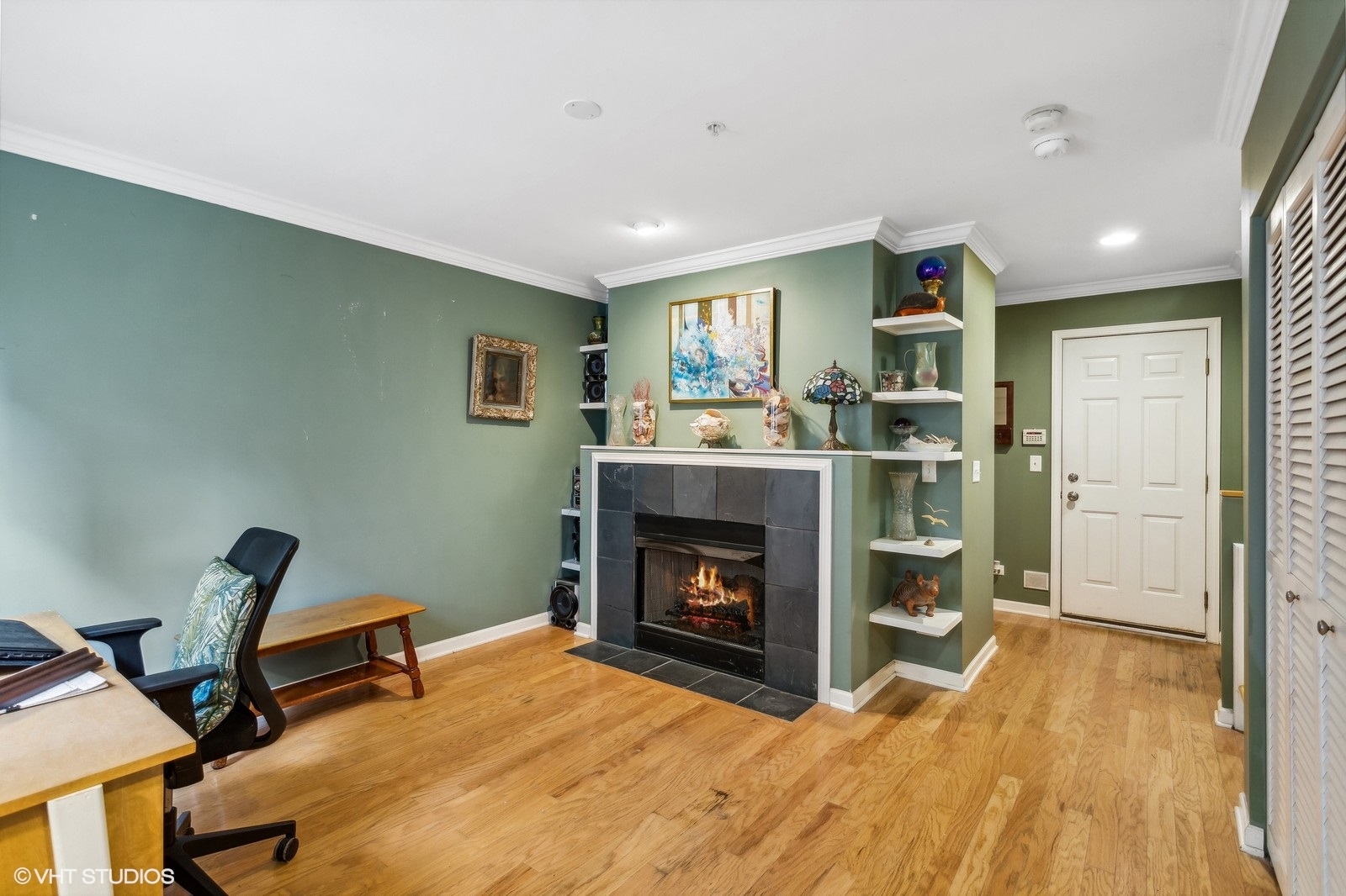 533 Chicago Avenue Unit: H