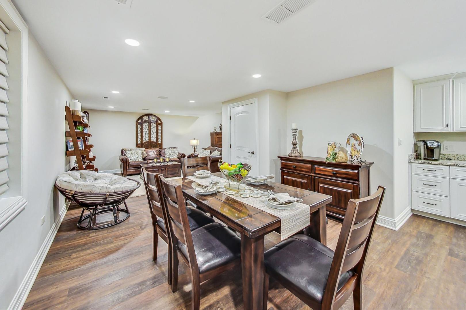 1 Willowcrest Drive
