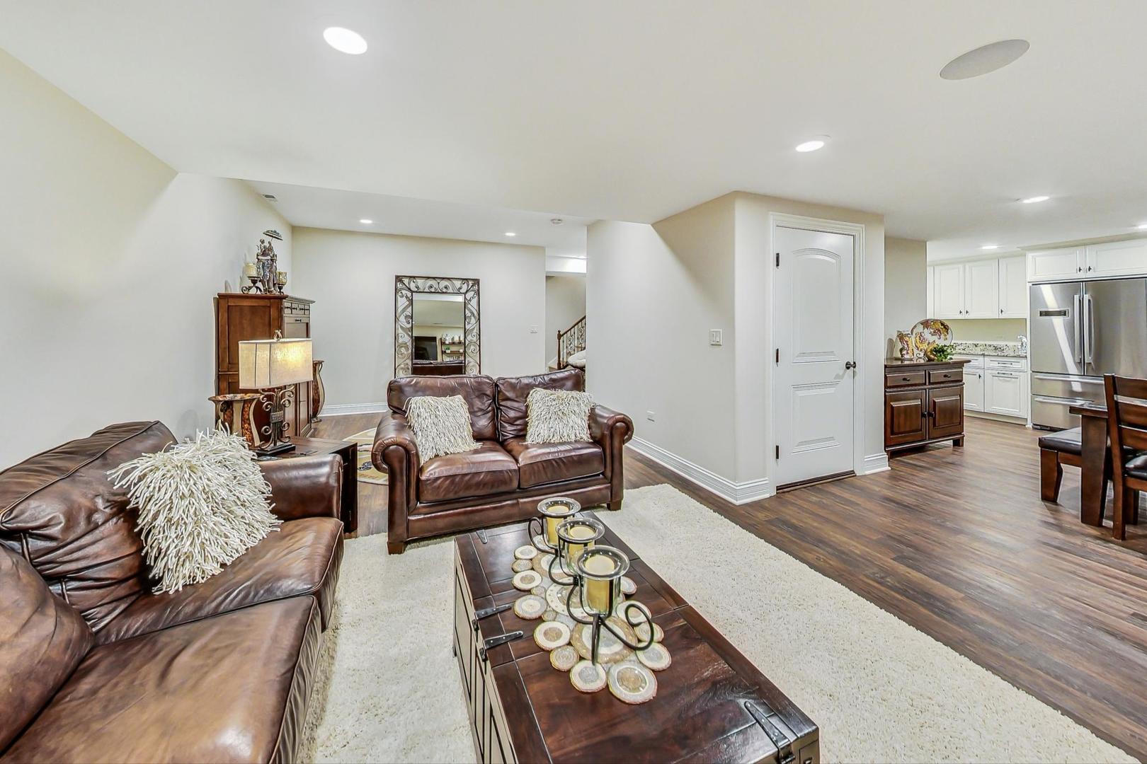 1 Willowcrest Drive