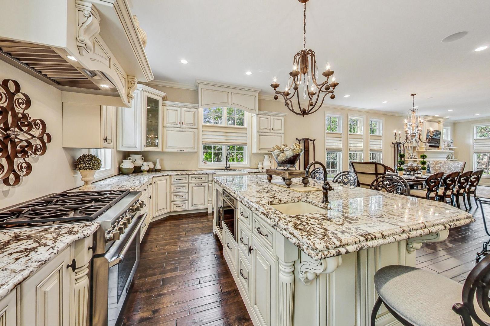 1 Willowcrest Drive