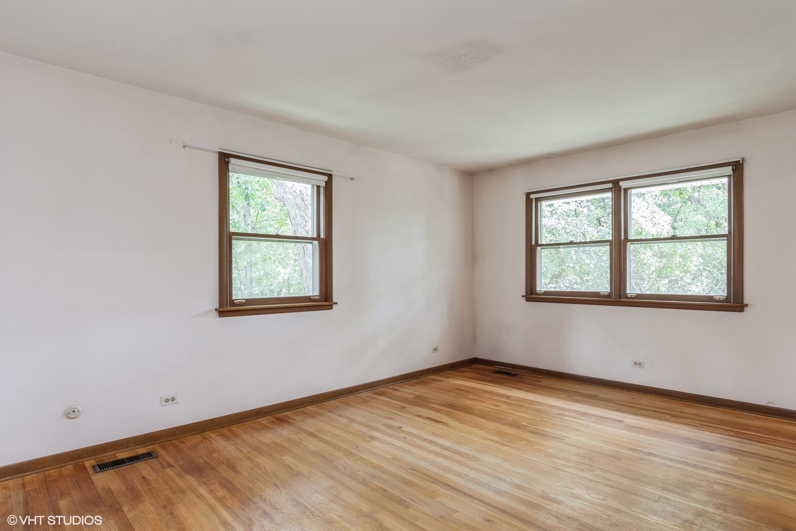 16W479 Timberlake Drive